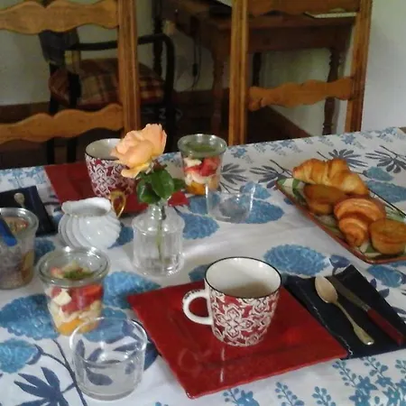 Maison Le Boubioz Frühstückspension *
